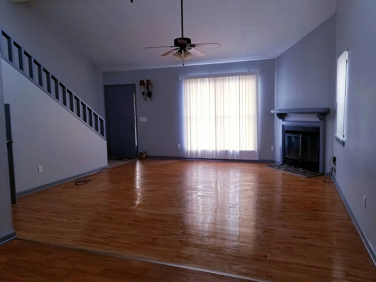 For Rent! 3BR/2BA Home Close to Hathaway Bridge! — Photo 2
