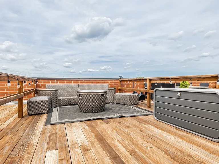 2540 W Diversey Ave #401 — Photo 19
