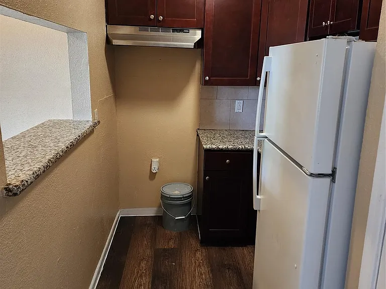 4311 Yellowstone Blvd #3 — Photo 4