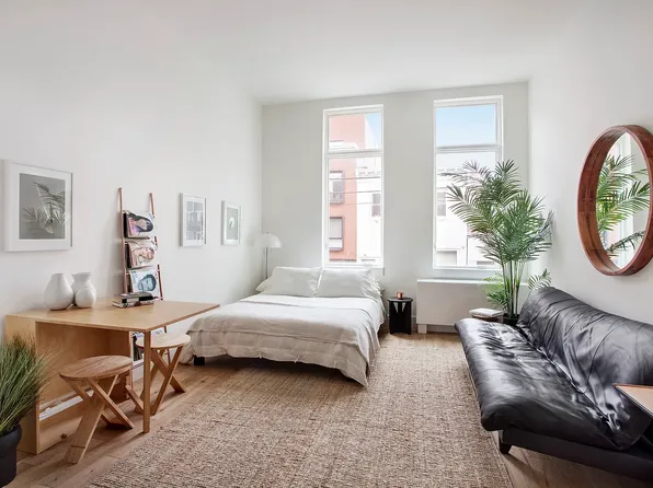 313 Saint Marks Ave, Brooklyn, NY