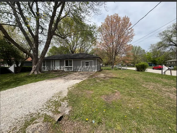 2541 E Commercial Street, Springfield, MO 65803