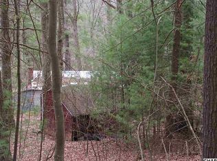 22 Appalachian Trail Rd, Gardners, PA 17324