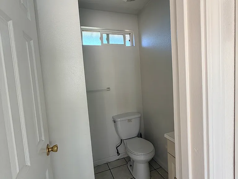 10 Tasco Ct — Photo 4