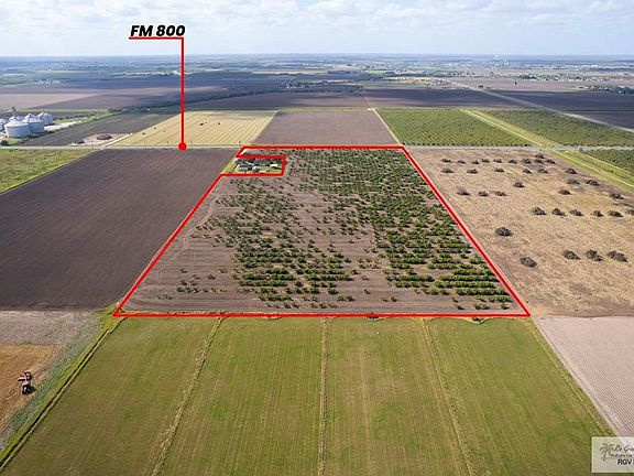 4th image of Fm 800 Bass Blvd