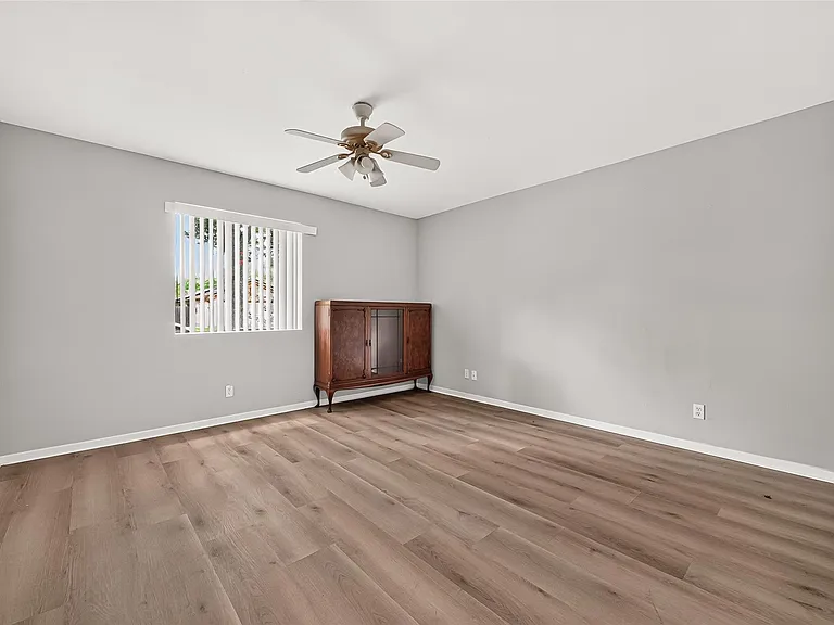 3918 Mill Rock Cir — Photo 23