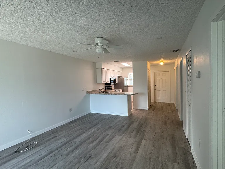 6428 Hamlet Dr #A — Photo 14