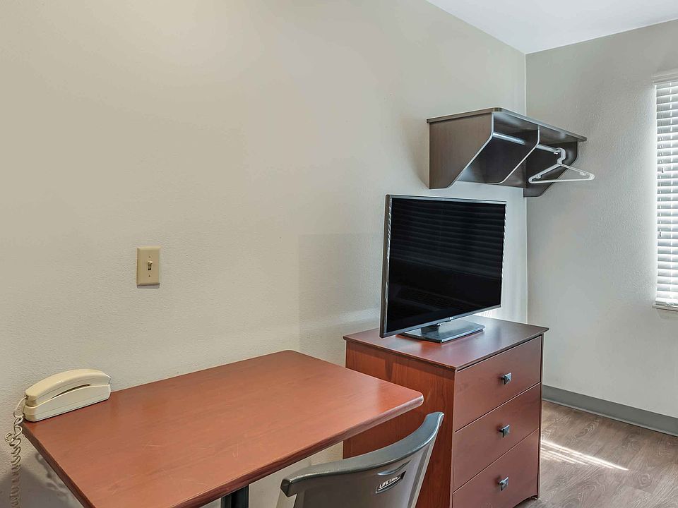 Studio Suite - 1 Queen Bed
