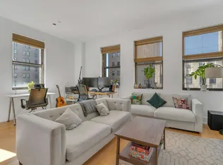 4 Beacon Way 521 image 1 of 26