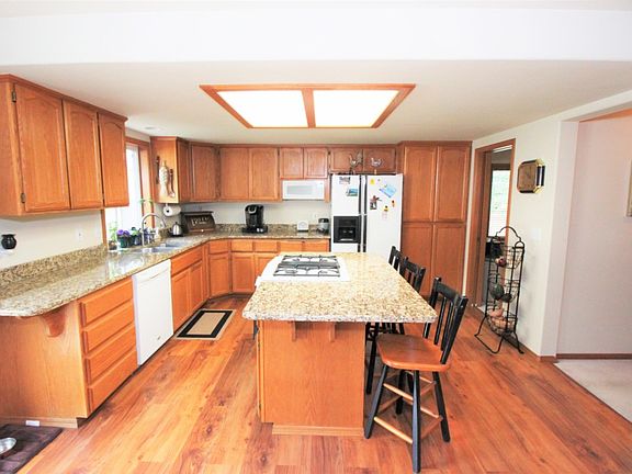 3rd image of 2030 91st Ave SW