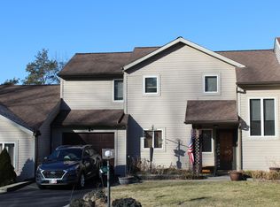 423 Manchester Rd, Saylorsburg, PA 18353