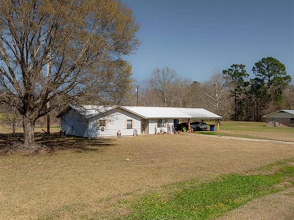 3rd image of 143 Duplechain Rd