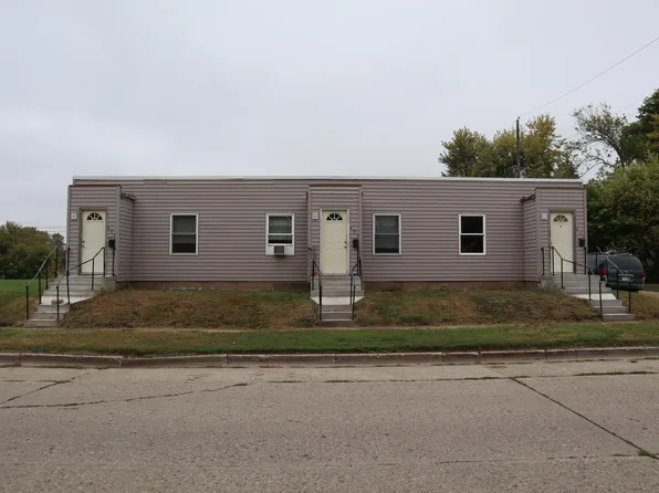 407 E 6th St, Fairmont, MN 56031