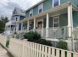 196 Harvey St #2, Cambridge, MA 02140