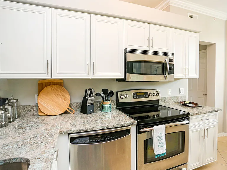 10275 Heritage Bay Blvd #724 — Photo 4