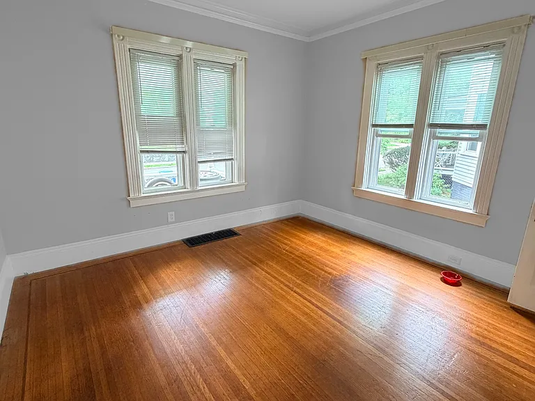 223 Armington St — Photo 10