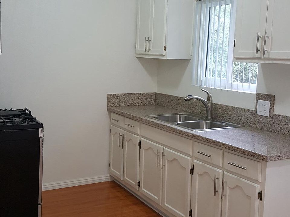 1st image of 817 N Garfield Ave APT 4