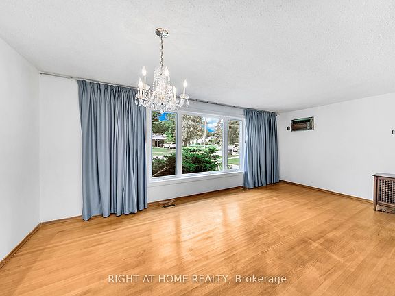 5th image of 5 Clareville Cres