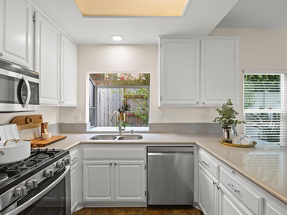 4th image of 2449 Nahua Ln