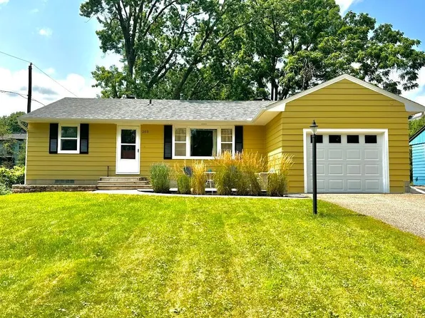 203 Orchard St N, Northfield, MN 55057