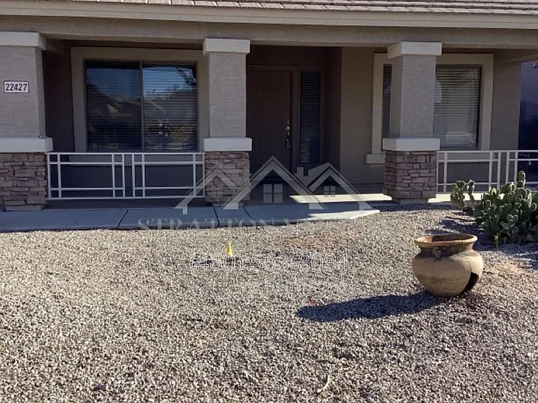 22427 N Van Loo Dr — Photo 1