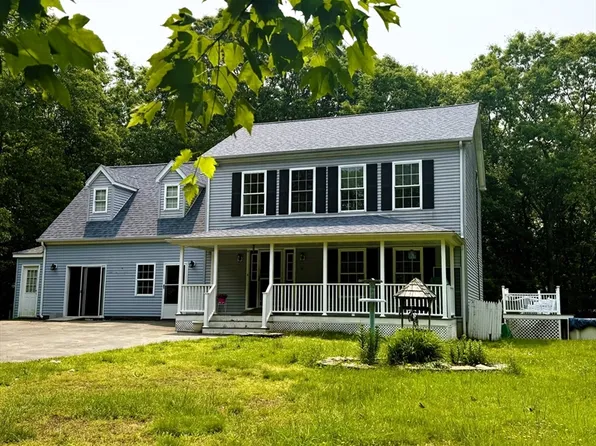 6 Debbie Ln, Assonet, MA 02702