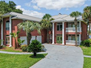 449 Waterview Cove Dr, Freeport, FL 32439