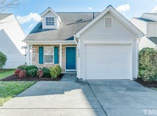 9136 Colony Village Ln, Raleigh, NC 27617