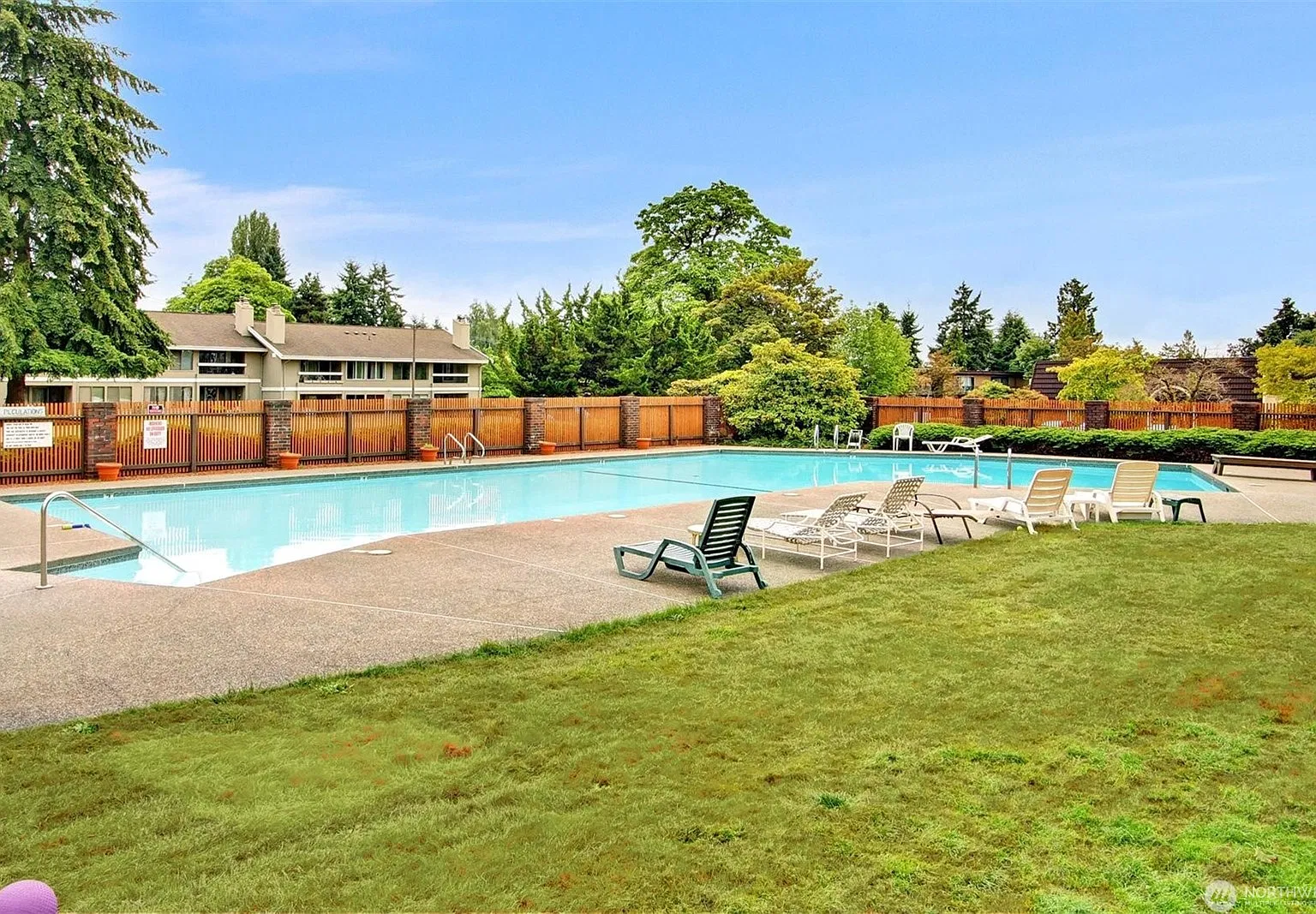 1 bed, 720 sqft, $1,950 — Photo 2