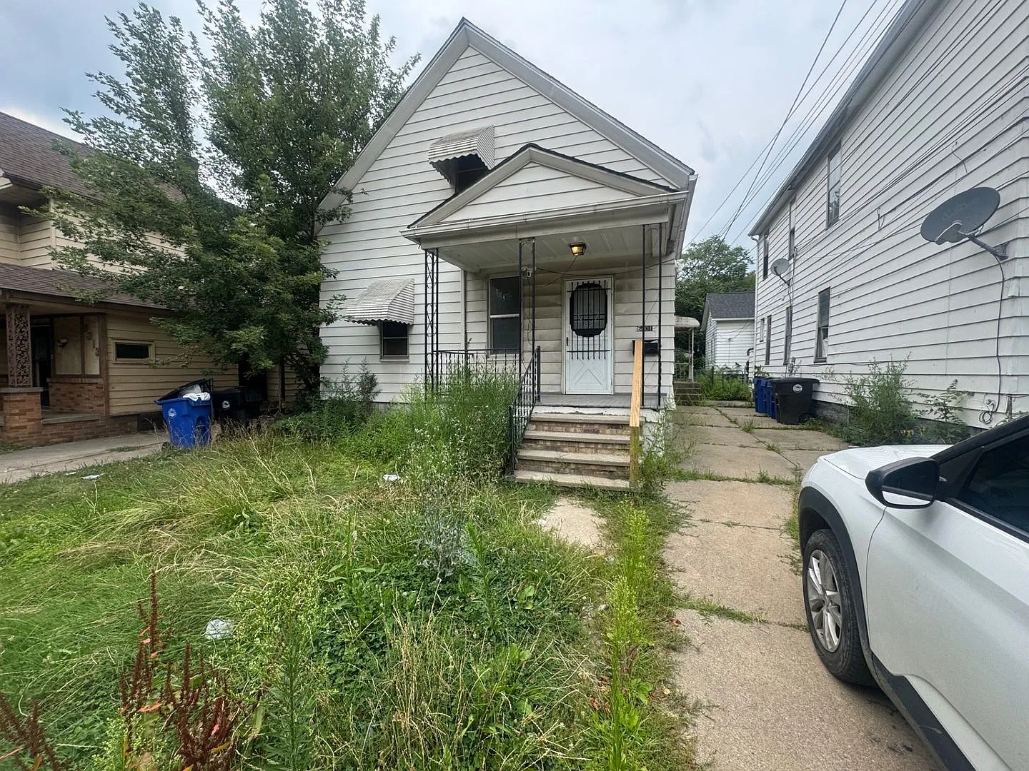 6401 Gertrude Ave — Photo 1