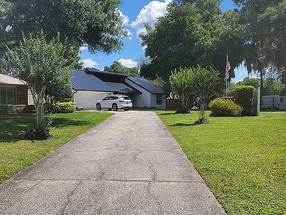 3rd image of 1334 Buccaneer Ct