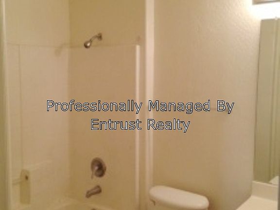 3rd image of 6770 N 47th Ave Unit 1002