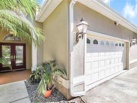 4th image of 11054 Lynn Lake Cir