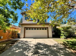 888 Rathbone Cir, Folsom, CA 95630