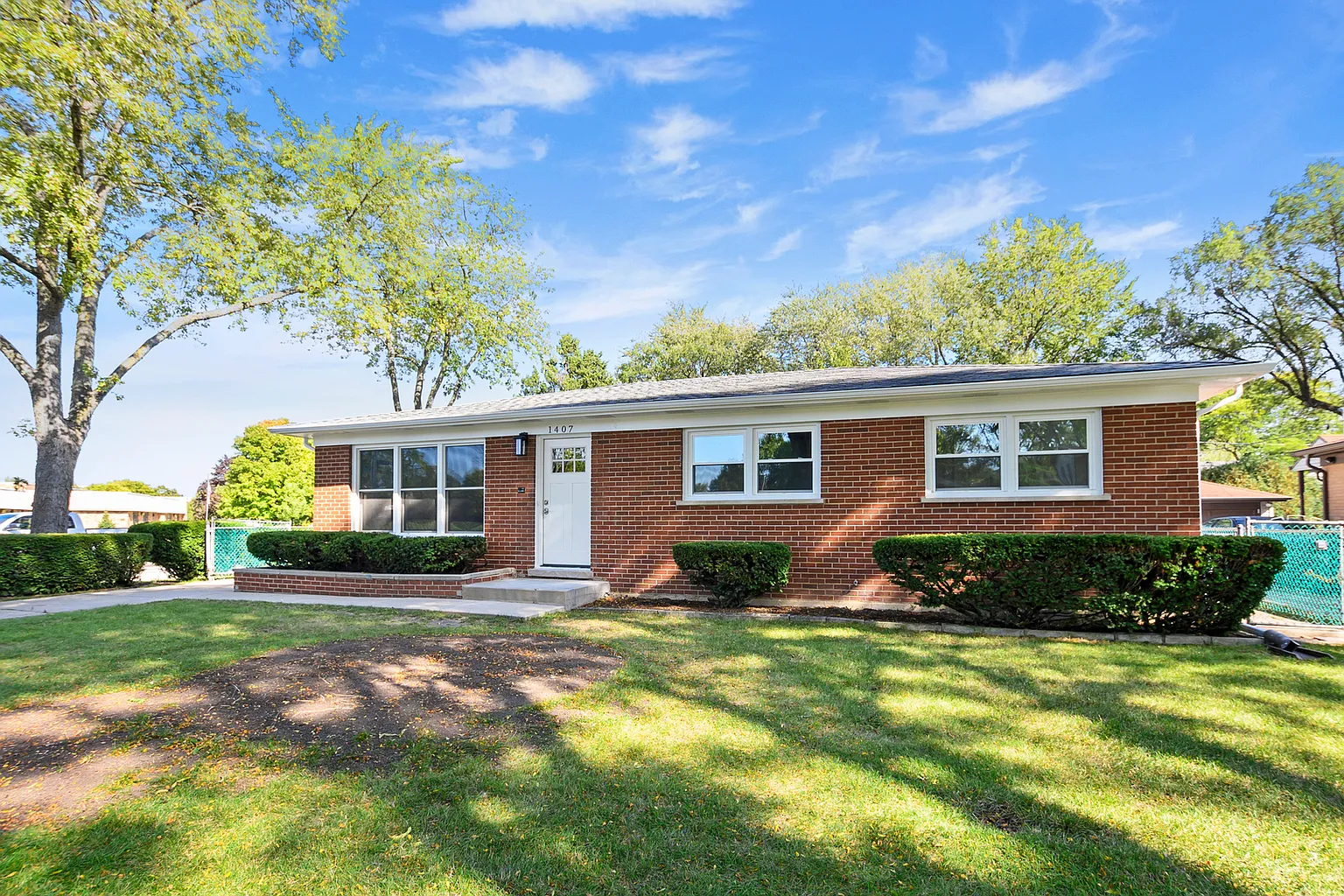 1407 S Circle Dr photo 1