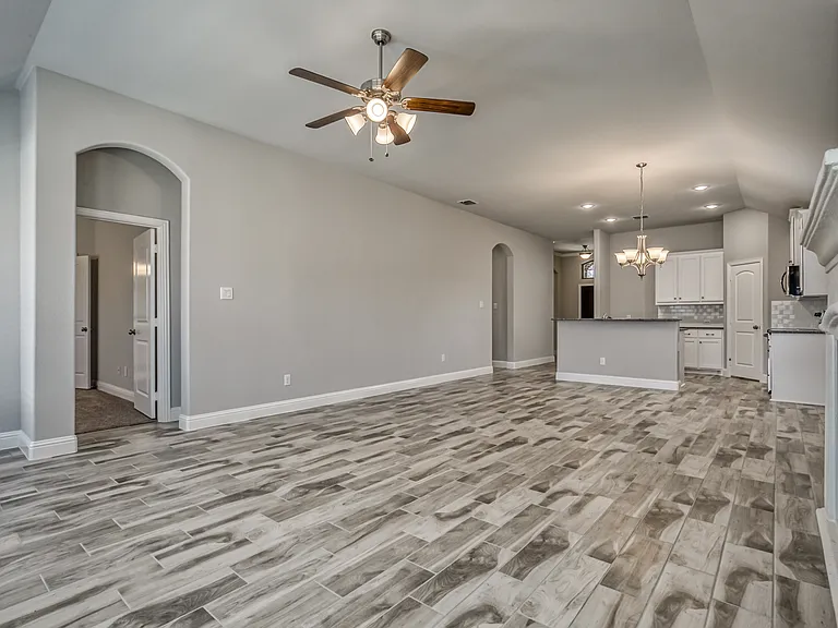 207 Gardenia Dr — Photo 14