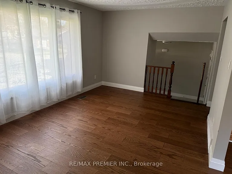 416 Cole Rd #UPPER — Photo 10