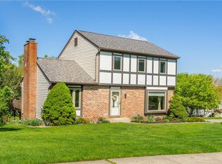 107 Jarod Dr, Coraopolis, PA 15108