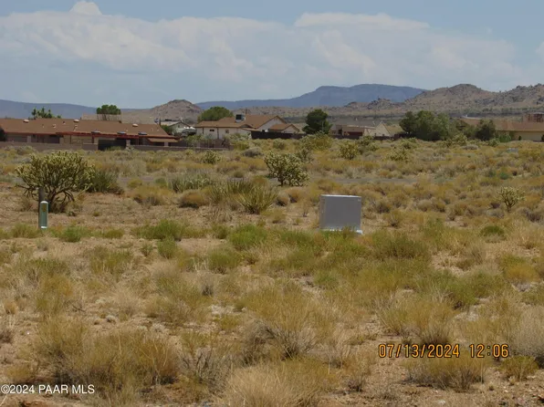 9380 N Concho Dr, Kingman, AZ 86401