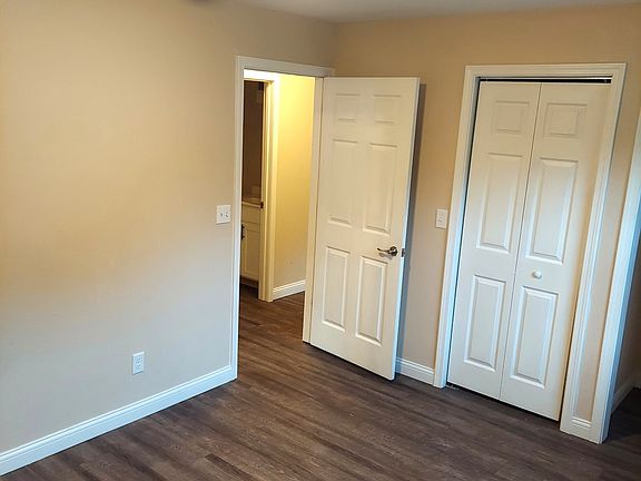 3rd image of 52 Westwood Dr #13