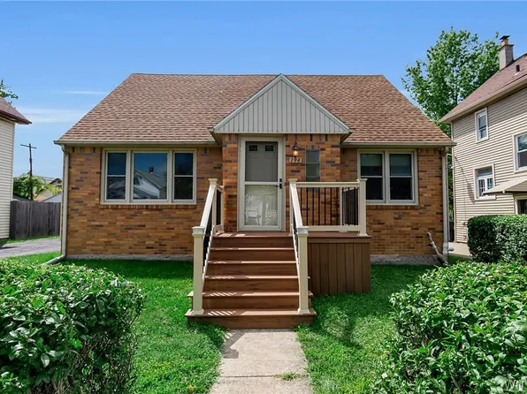 194 Tremaine Ave, Buffalo, NY 14217