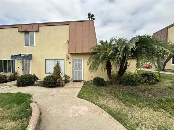 1434 Hilltop Dr Unit 30, Chula Vista, CA 91911