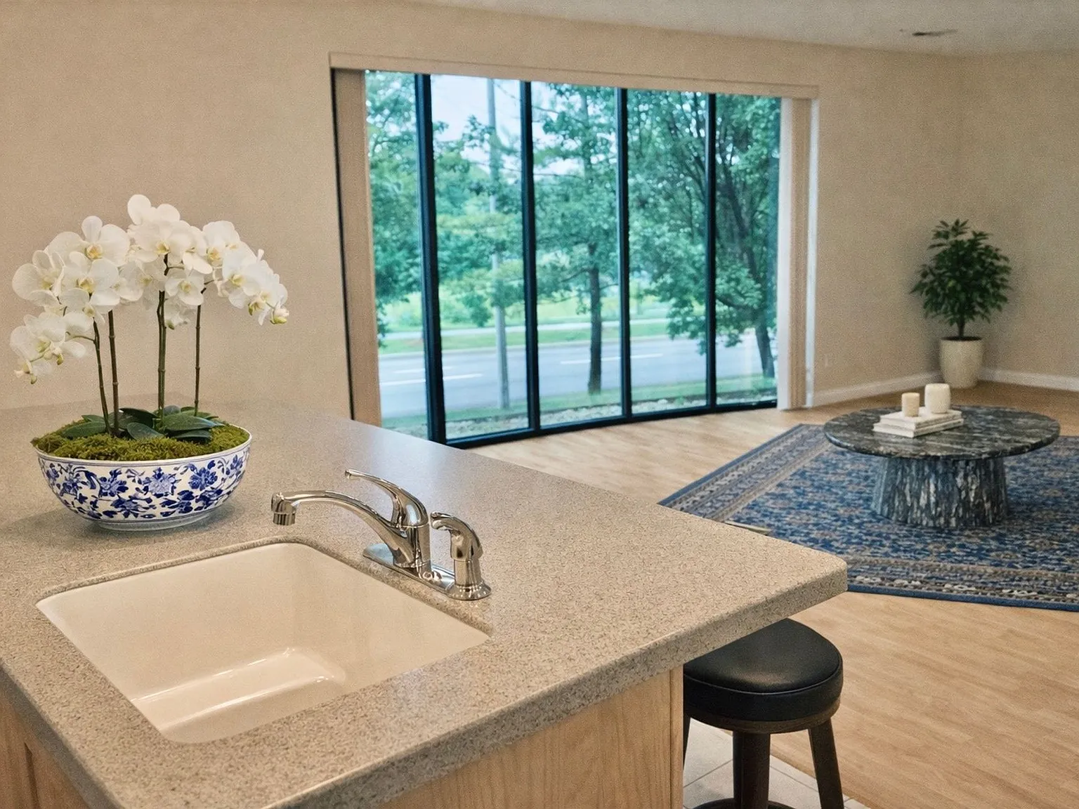Waterview Apartments — Photo 4