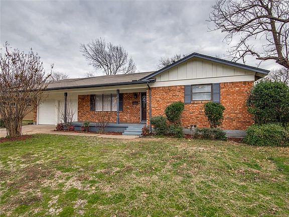 4th image of 4712 Mackey Dr
