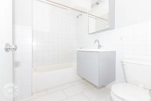 Rented by MySpaceNYC | media 12