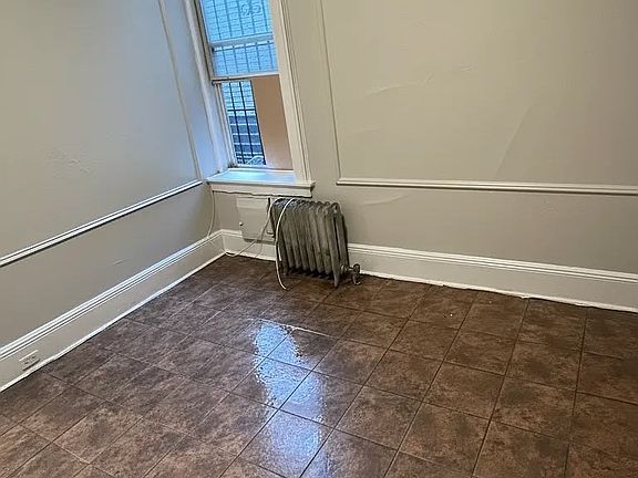 3rd image of 101 Treacy Ave APT 3