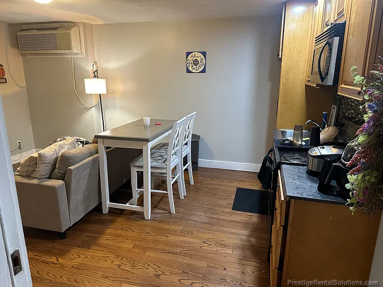 842R Dorchester Ave #2R — Photo 7