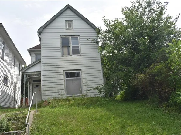 2504 Lafayette St, Saint Joseph, MO 64507