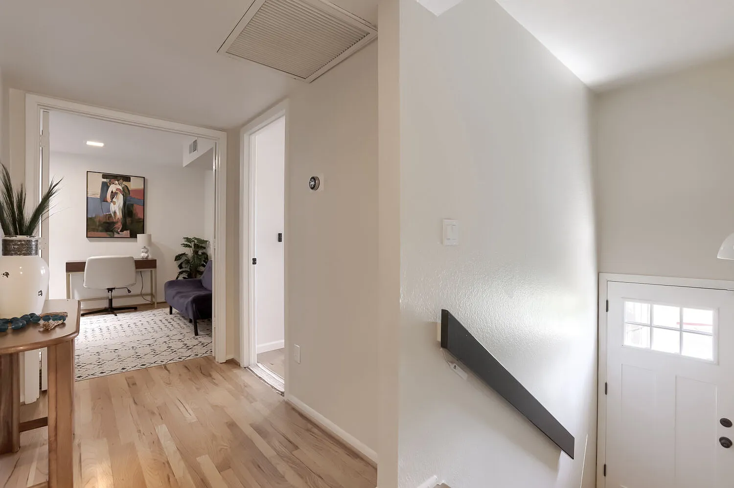 2 bed, 1566 sqft, $2,500 — Photo 2