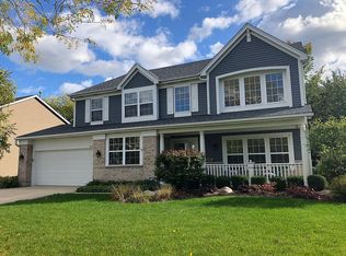 1179 Chesterfield Ln, Grayslake, IL 60030