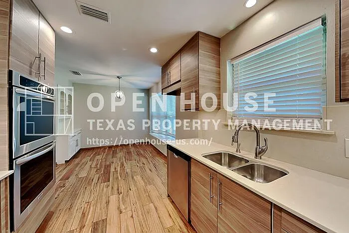 2941 Columbine Dr — Photo 6